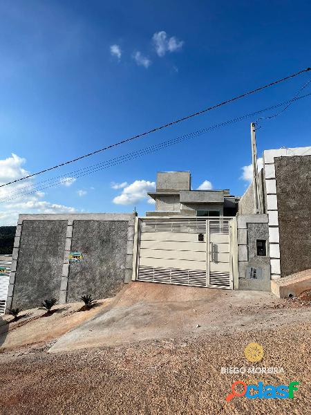 Casa à venda em Terra Preta com 4 dormitórios e piscina