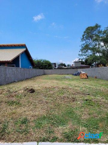 Lindo Terreno com escritura