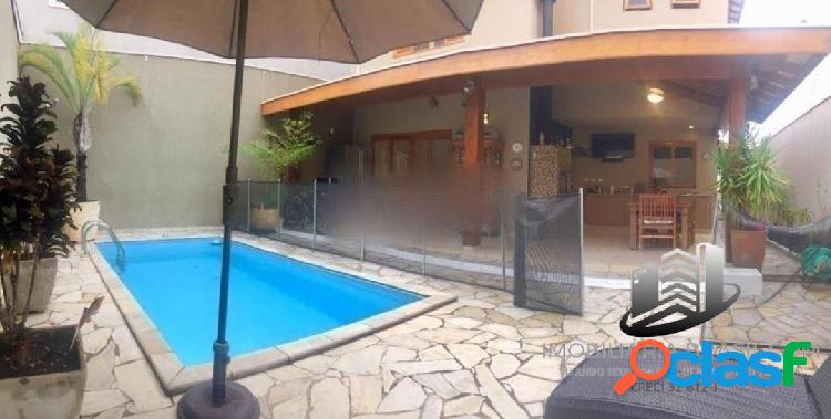 Sobrado à venda no Flamboyant, em Taubaté SP