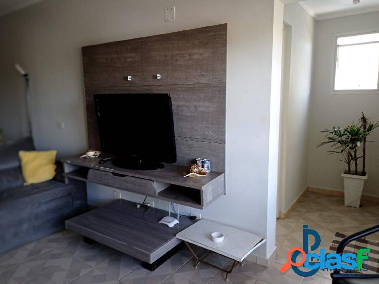 APARTAMENTO COM 02 DORMITÓRIOS NO ITAGUÁ