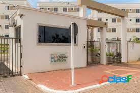 Aluga ou vende apartamento em condomínio na Avenida dos