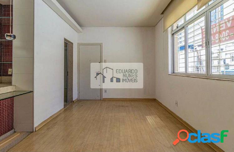 APARTAMENTO 03 QUARTOS COM VAGA NA SAVASSI