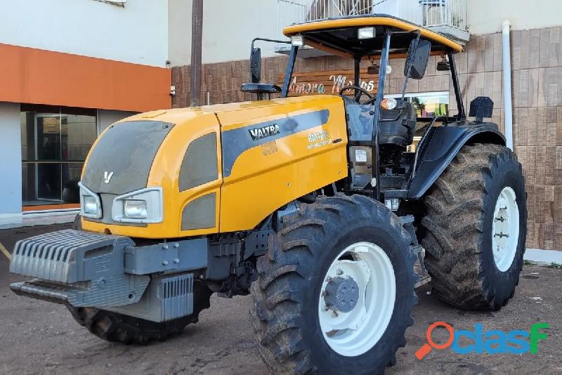 Trator Valtra Bm 125i 4x4