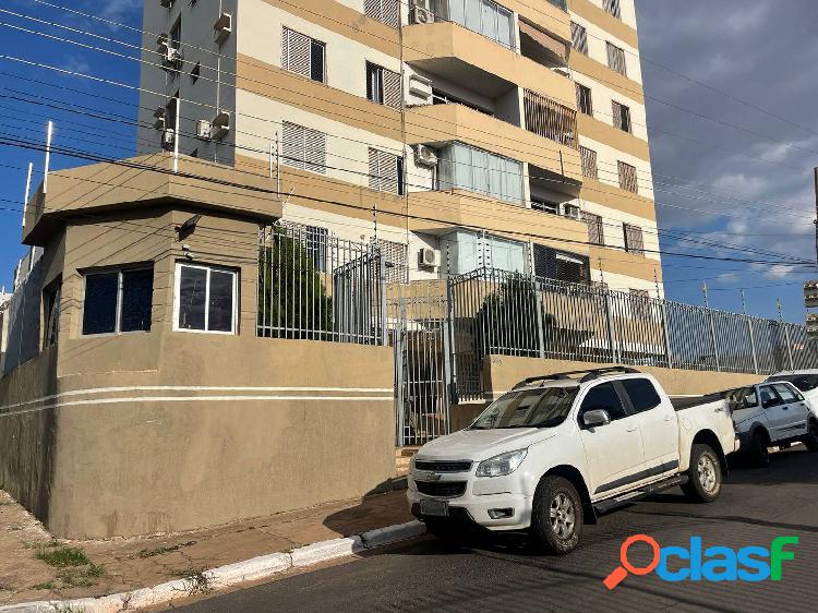 Alugo apartamento no Edifício Bariloche no bairro Araes