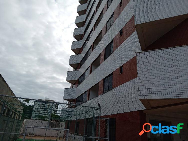 Amplo apartamento à venda com 3 suítes - Ilhéus-BA