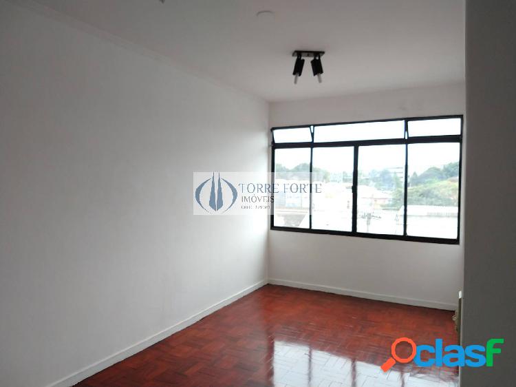 Apartamento 2 dormitórios, 1 vaga no bairro de