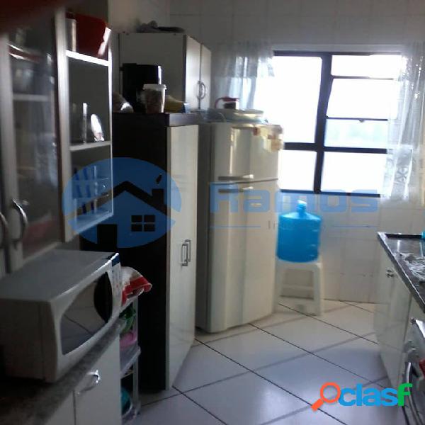 Apartamento com 2 dormitórios, Cond. Primavera -