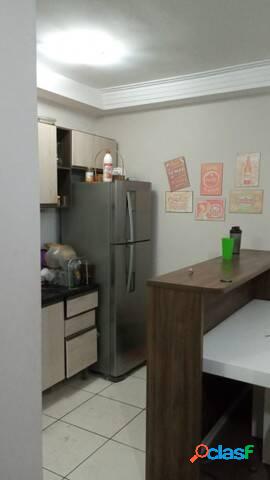 Apartamento com 2 dormitórios, varanda Cond. Piemonte -