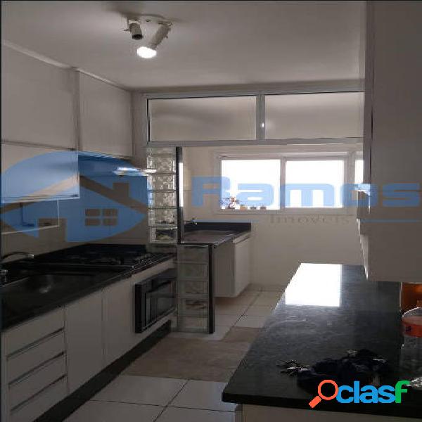 Apartamento com 3 dormitórios, sendo 1 com suíte,