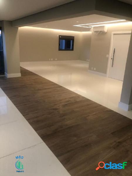 Apartamento com 3 quartos, 193m², à venda em São Paulo,