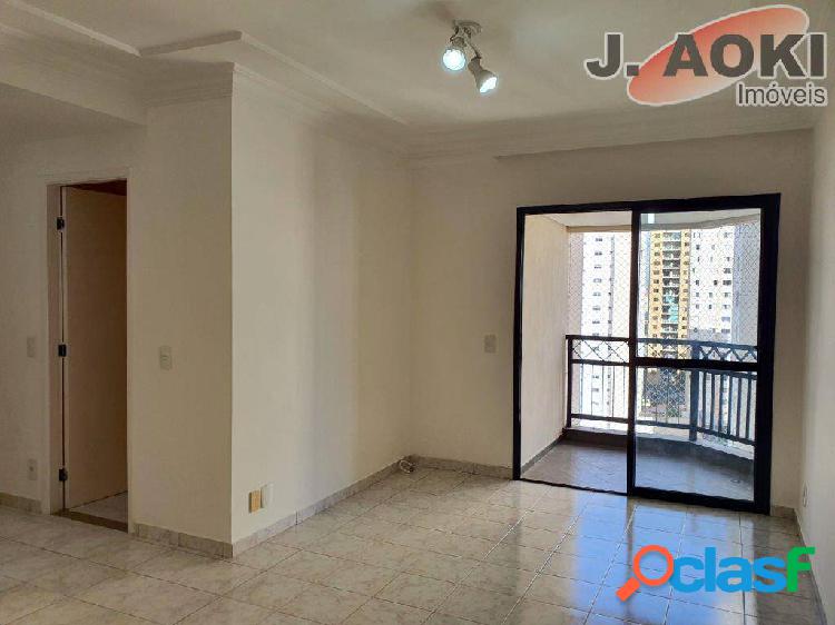 Apartamento com 3 quartos mais edícula com WC a 5 min do