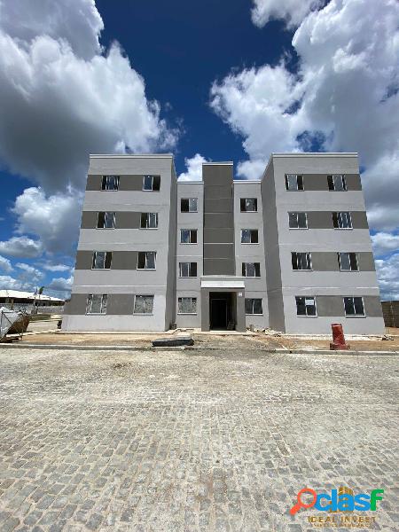 Apartamento de 2/4 na Artêmia Pires com Parque Temático