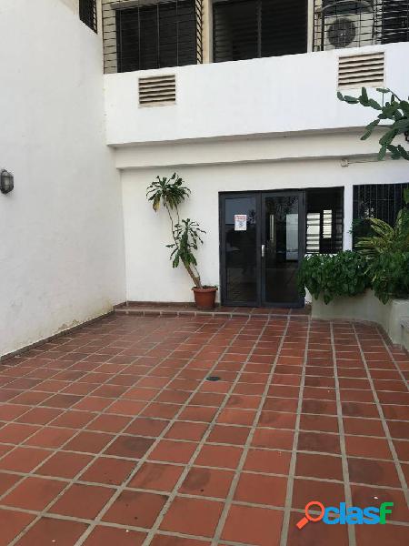 Apartamento en venta en Valles de Camoruco. Residencias