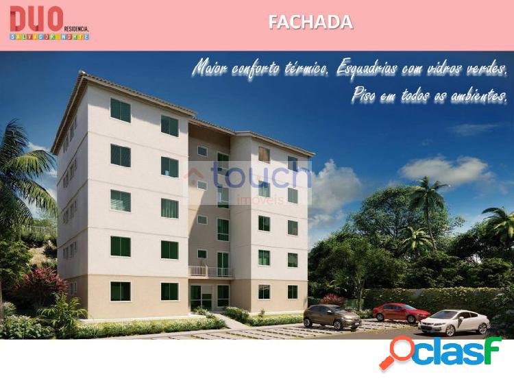 Apartamento para venda possui 44 m² com 2/4 em Areia Branca