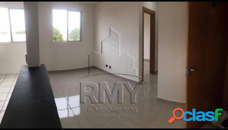 Apartamento reformado, SOL DA MANHÃ, próx Fernando Corrêa