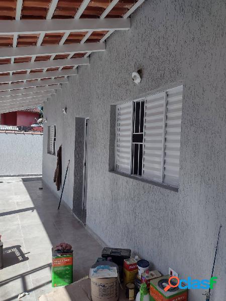 CASA NOVA NA PRAIA DA MARANDUBA