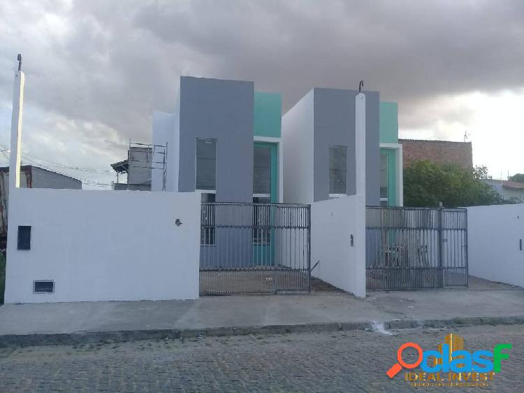 Casa 3/4 próximo a AV. Fraga Maia