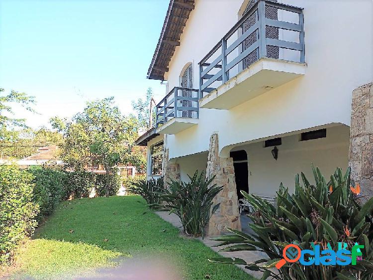 Casa – Sobrado na Praia da Enseada,4 dorms,R$3.500M