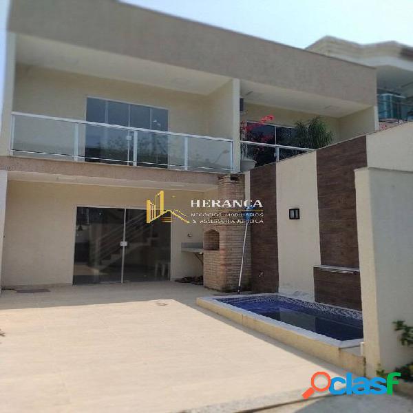 Casa duplex 2 suítes com piscina em Vargem Grande