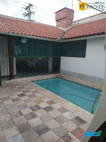 Casa em cond nas Palmeiras