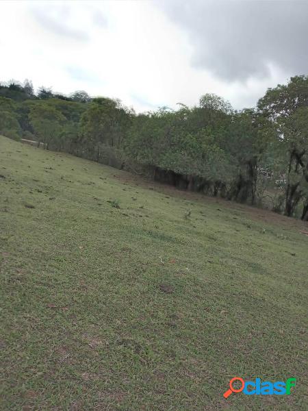 Chácara com 35.500m² em Sorocaba