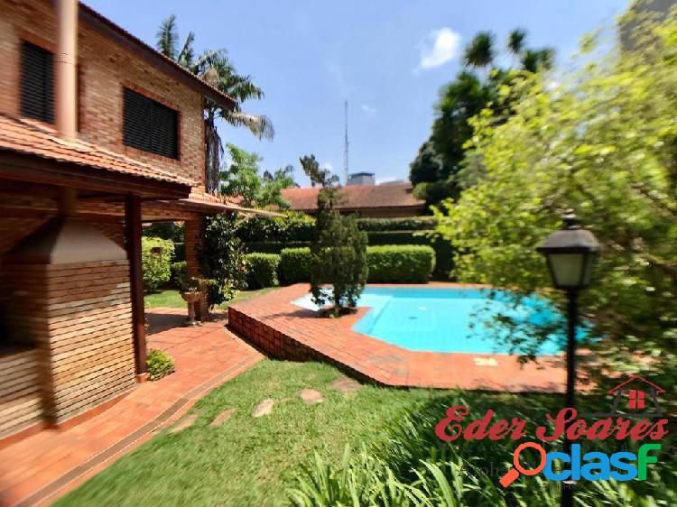Confira: Casa para locação no Residencial Alphaville 1