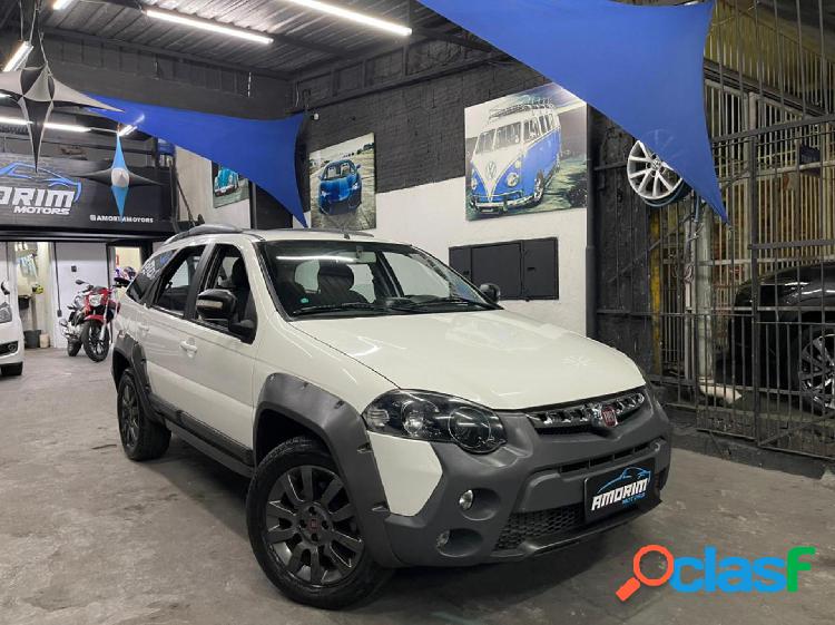 FIAT PALIO WEEKEND ADVENTURE LOCKER 1.8 FLEX BRANCO 2019 1.8