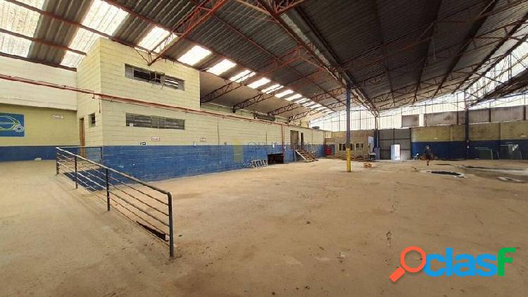 GALPÃO 900M² - VILA AGRÍCOLA EM JUNDIAÍ/SP