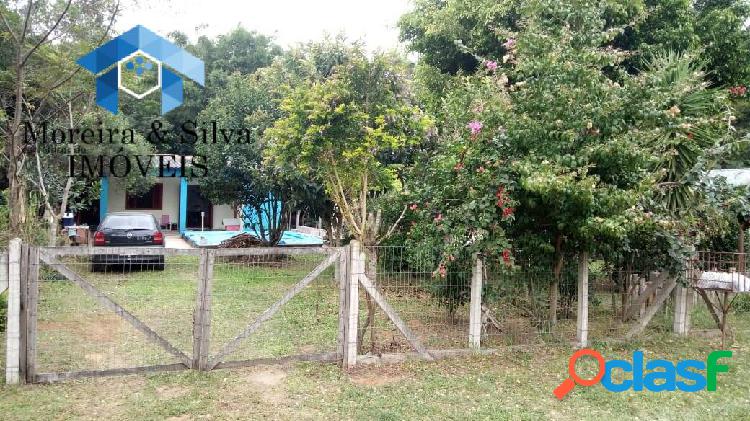 Imóvel C/Piscina em Cond.Fechado