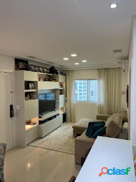 Lindo apartamento 3 suítes mobiliado