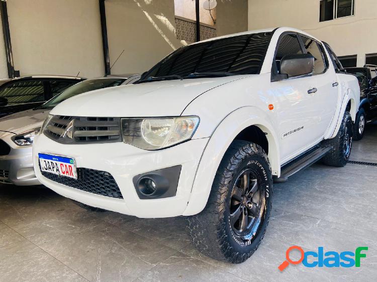 MITSUBISHI L200 TRITON HLS 2.4 FLEX 16V CD MEC. BRANCO 2013