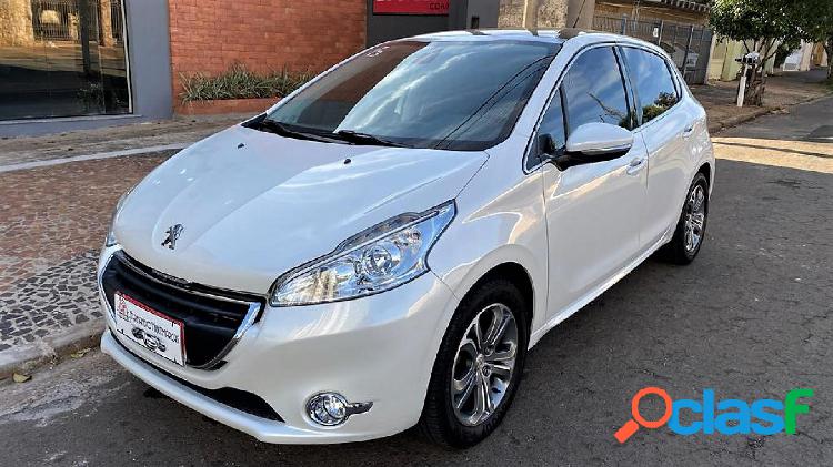 PEUGEOT 208 GRIFFE 1.6 FLEX 16V 5P AUT. BRANCO 2015 1.6 FLEX