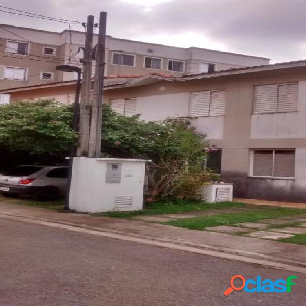 Sobrado com 3 dormitórios à venda, 60 m² por R$ 349.000 -