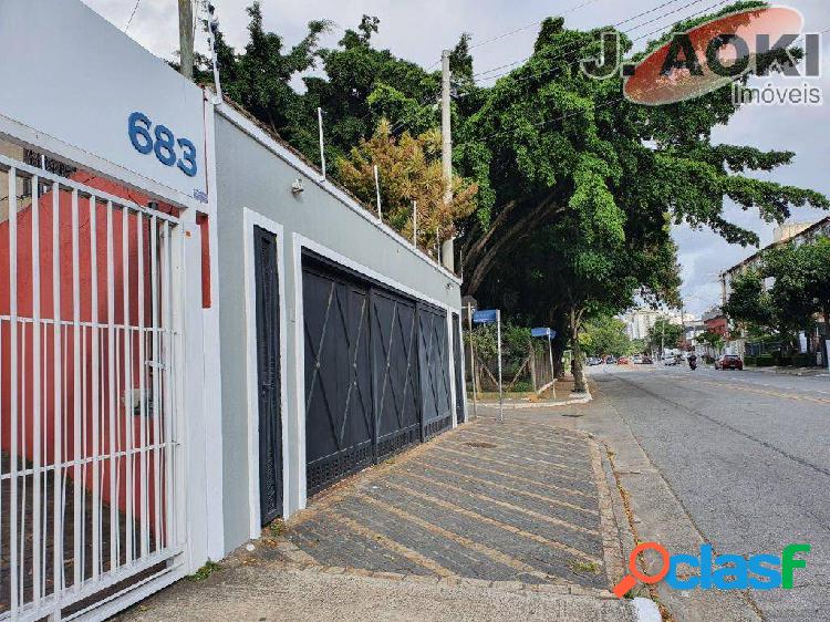 Sobrado para locação em ótimo estado com 3 quartos no