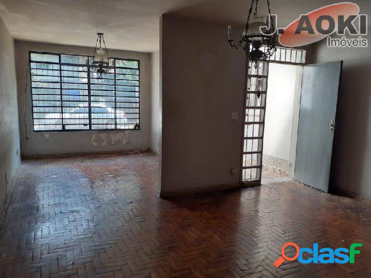 Sobrado para venda possui 140 m² com 3 quartos em Planalto