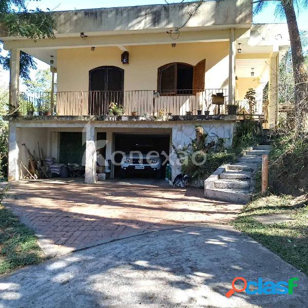 Sítio À Venda Em Paraibuna/SP Com Casa Sede, Pomar E