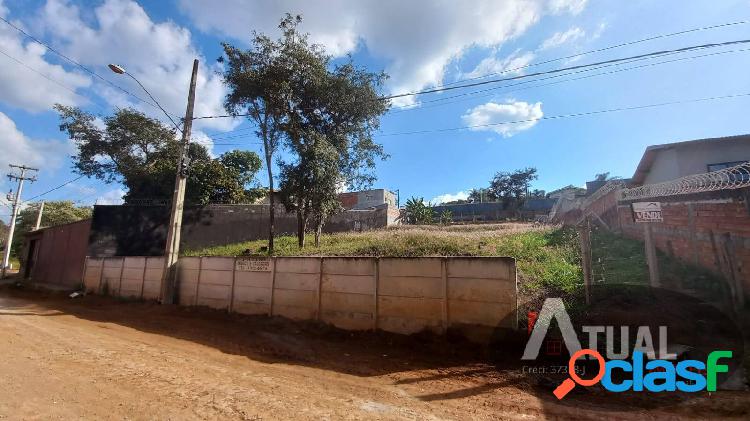 Terreno de 1.100m² - no Jardim Estância Brasil - Atibaia