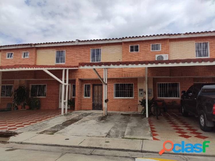 Venta de Townhouse e n Villa Corina, San Diego, Carabobo