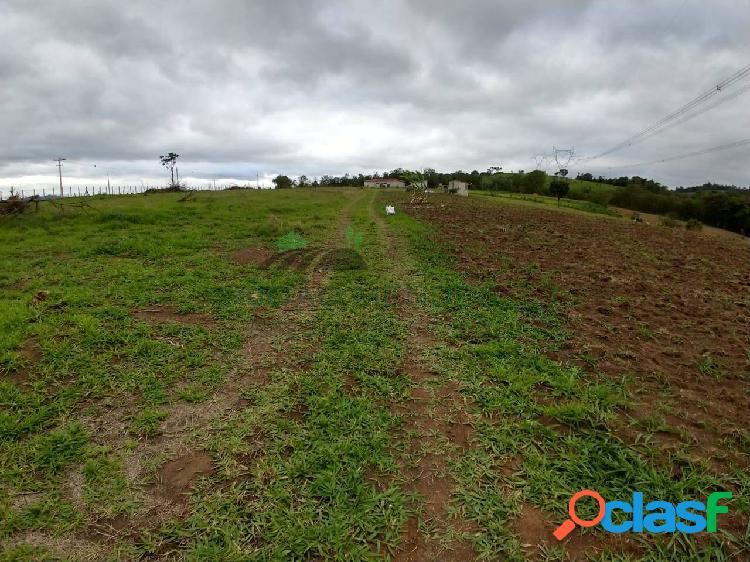 Área 11.000 m², à venda no bairro Laranjal, Atibaia/SP.