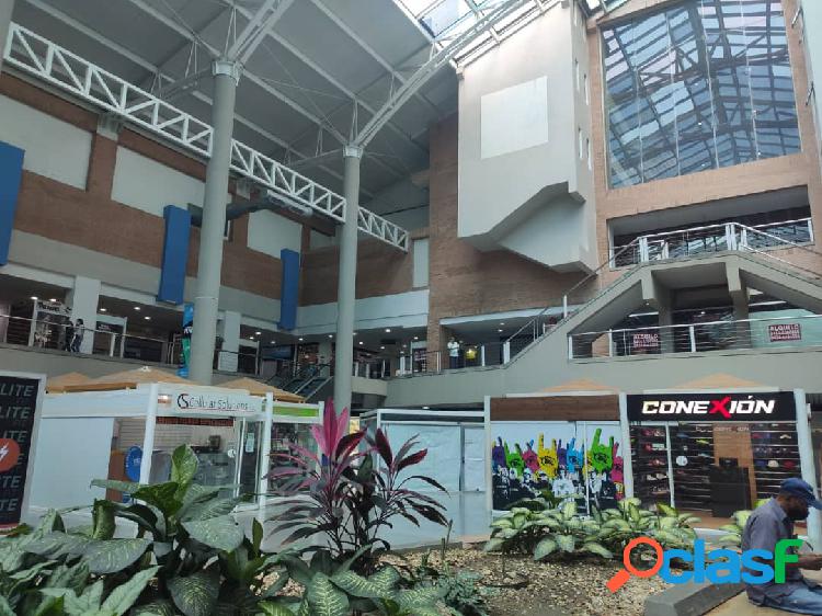 venta de local en Centro Comercial Cristal,Naguanagua,