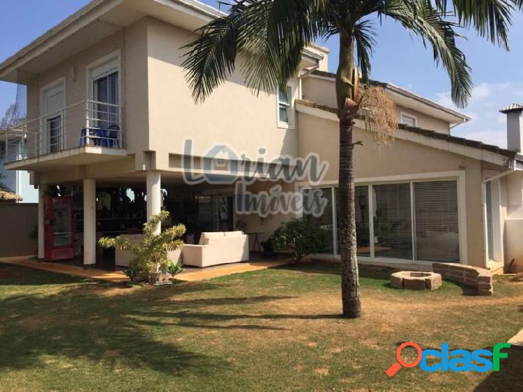 CASA 282 M | 4 SUITES | 4 VAGAS