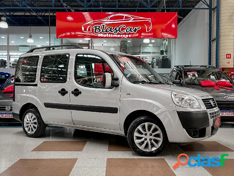 FIAT DOBLO ESSENCE 1.8 FLEX 16V 5P PRATA 2017 1.8 FLEX