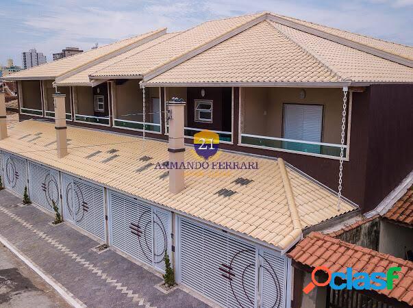 Lindo sobrado moderno no bairro Caiçara - Praia Grande