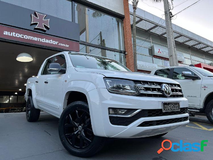 VOLKSWAGEN AMAROK EXTREME CD 3.0 4X4 TB DIES. AUT. BRANCO