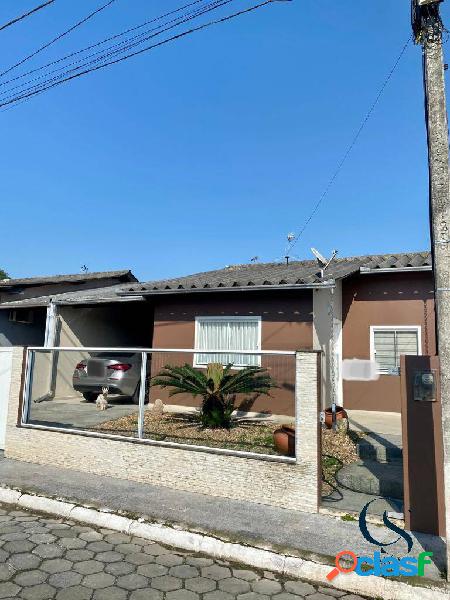 CASA MOBILIADA COM 2 DORMITÓRIOS EM CONDOMÍNIO FECHADO
