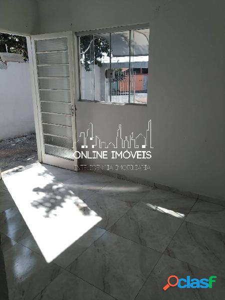 EXCELENTE CASA de 200m² - Loc. Alto dos Ipês