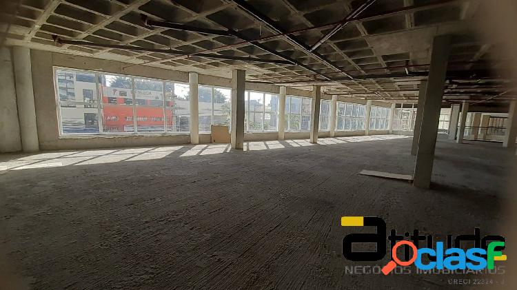 PONTO COMERCIAL 600 M² EM PRÉDIO DOUBLE NO BETHAVILLE