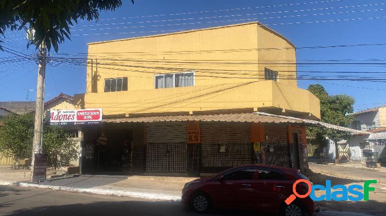 IMÓVEL: 3 SALAS COMERCIAIS, CASA 2/4 E APARTAMENTO 2/4 ST