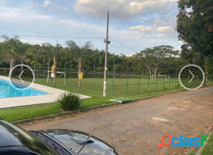 Linda casa de 3 quartos sendo 1 suíte - Jardim Balneário