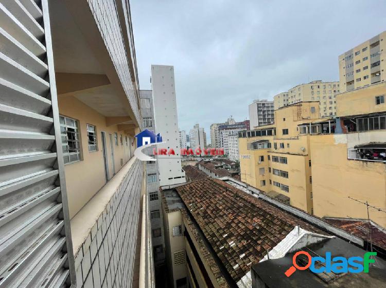 No centro de São Vicente com todo conforto, lazer e infra